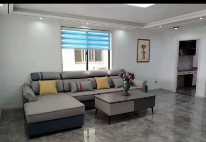 个人房源金地小区出售住人二楼一楼草厦子