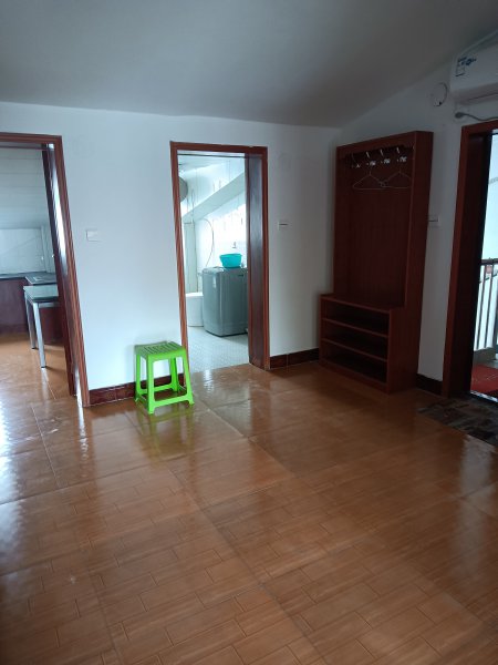 石马街北区阁楼出租
