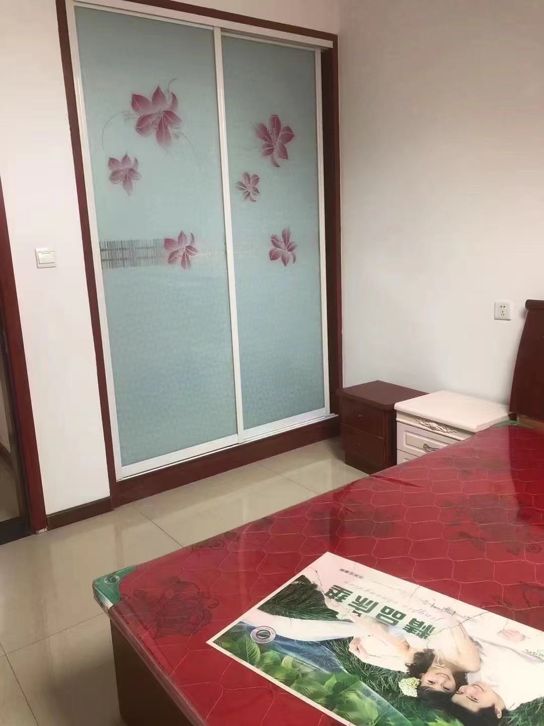 吉房出租文山清华园