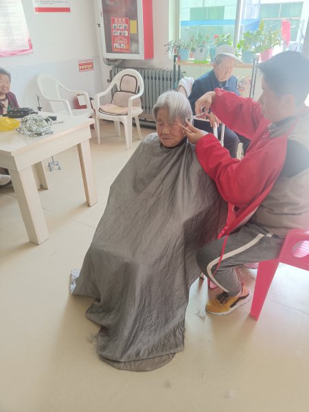 文登开发托老院专业护理失能半失能老人