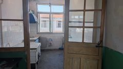 香水路北宫大院住人四楼103.79平三室老式简装19.8万