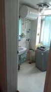 出租燕南街住人一楼，118.11平3室，家具家电齐全，月租9