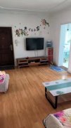 出租燕南街住人一楼，118.11平3室，家具家电齐全，月租9