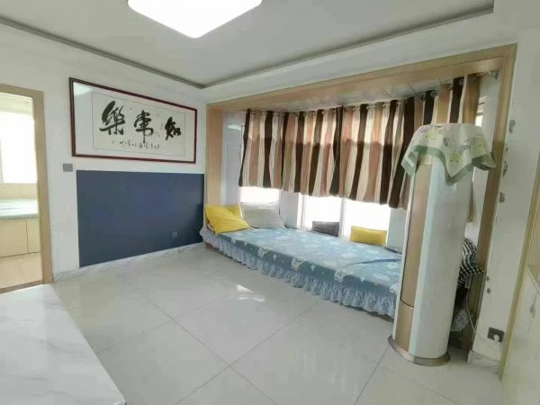 龍澤苑一樓87平兩室精裝40萬